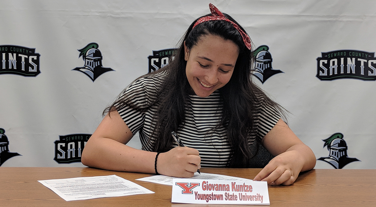 Kuntze Signs With Youngstown State