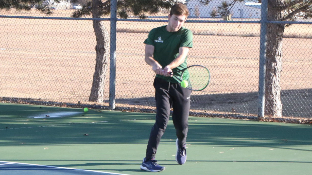 Tennis Begins Conference Action with Wins Over Pratt