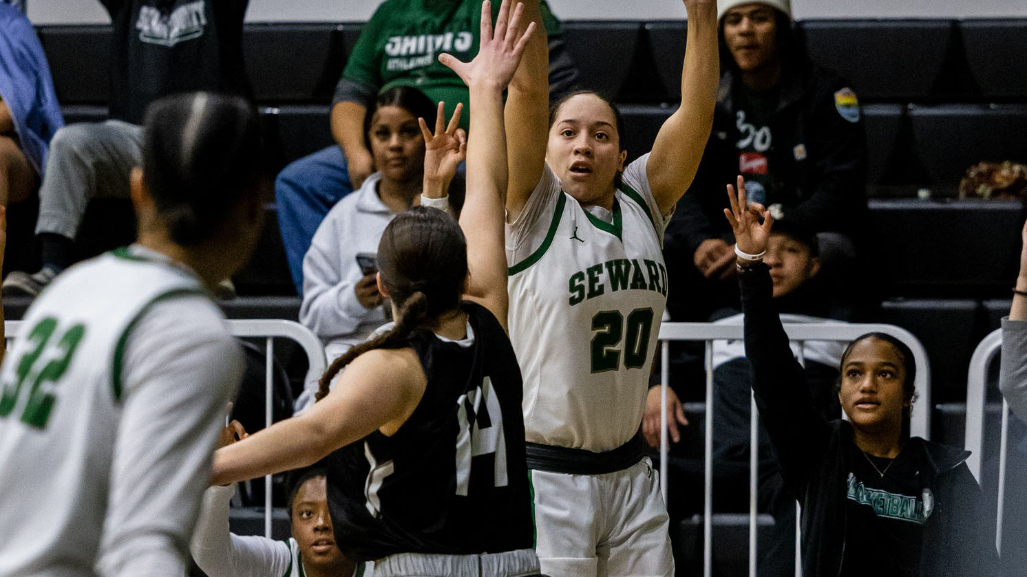 Lady Saints Knock Off Beavers for Third Straight Win