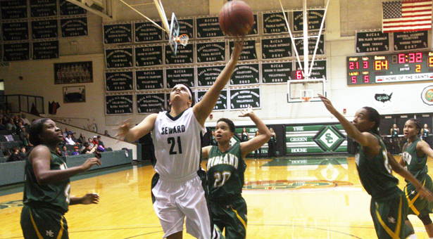Lady Saints Remain Unbeaten, Knock Off Previously Unbeaten New Mexico