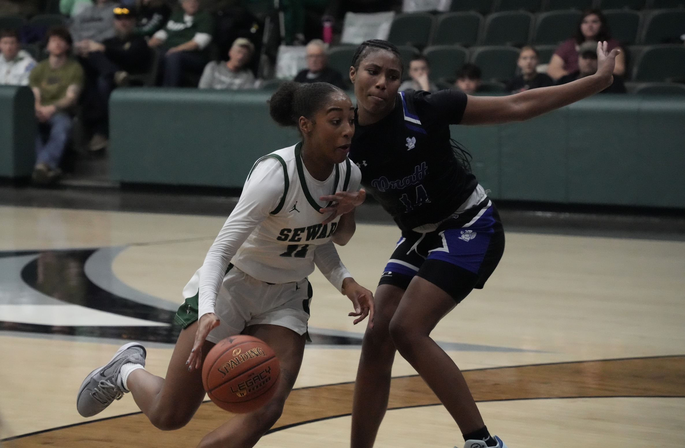 Lady Saints coast past Beavers 82-57 for third straight win