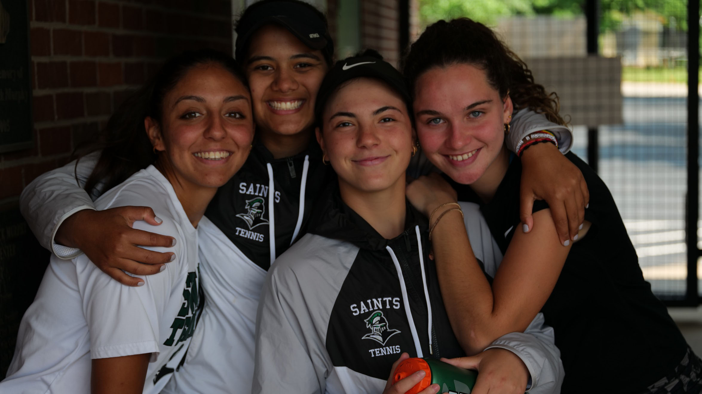 Lady Saints Tennis Wraps Up Nationals in 6th Place